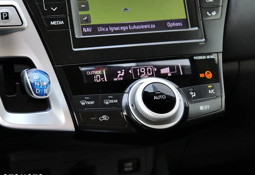 Toyota Prius+ cena 46990 przebieg: 261400, rok produkcji 2012 z Skępe małe 667